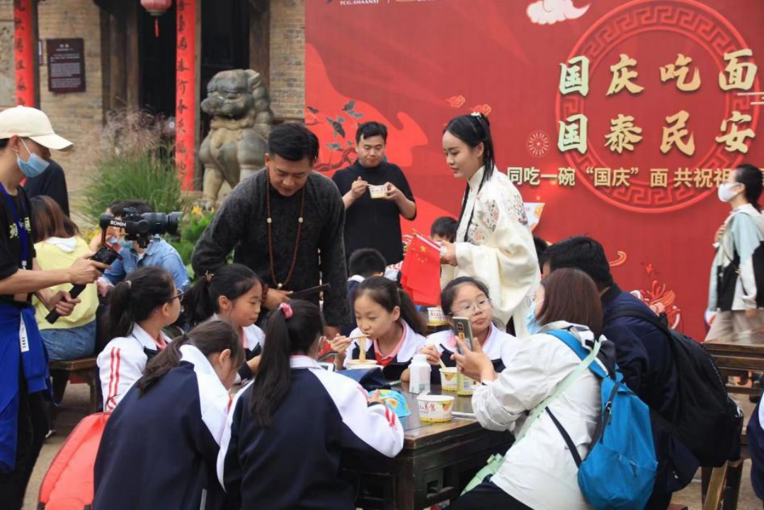 盛世贺国庆 白鹿启华章|5600万网友在线观看“白鹿乐鸣”线上音乐会