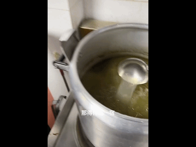 公然造假,一夜爆火!中国最“毁三观”网红,把官方逼急眼了