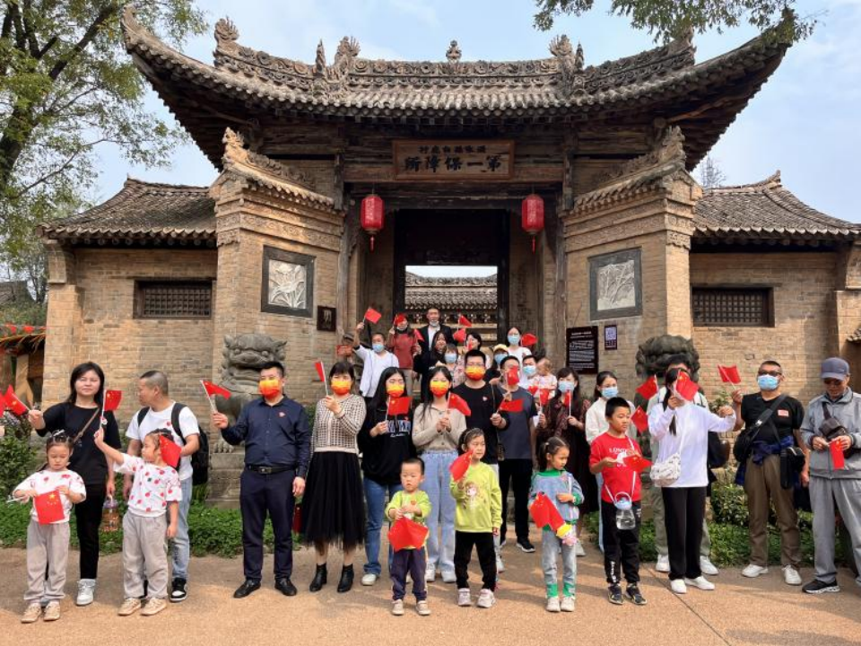 盛世贺国庆 白鹿启华章|5600万网友在线观看“白鹿乐鸣”线上音乐会